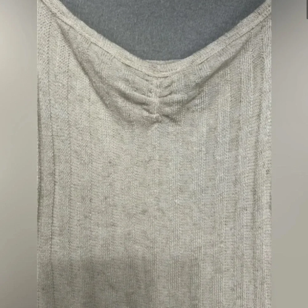 Reformation Ribbed Tank small - Picture 3 of 7